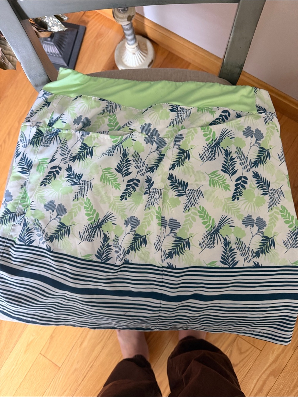 Women’s Athletic Shorts Skort in Light Green and Navy Floral